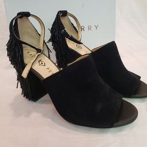 KATY PERRY BLACK SUEDE & TASSLE HEELED SHOE SZ. 9